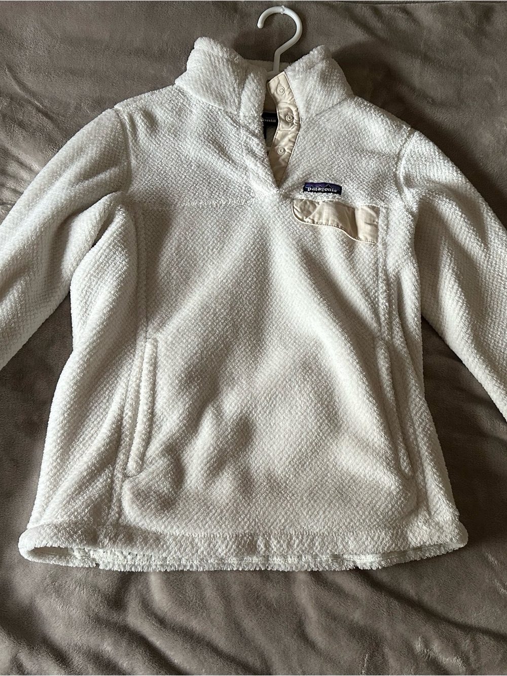 Patagonia Cream Sherpa Pullover Hoodie